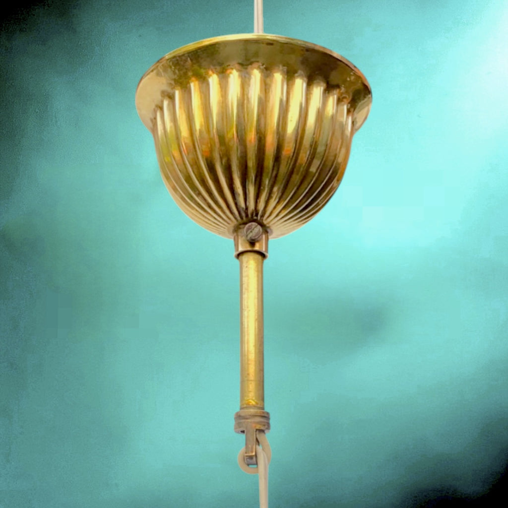 Suspension vintage verre ambre laiton dore Hollywood Regency luminaire boule années 60