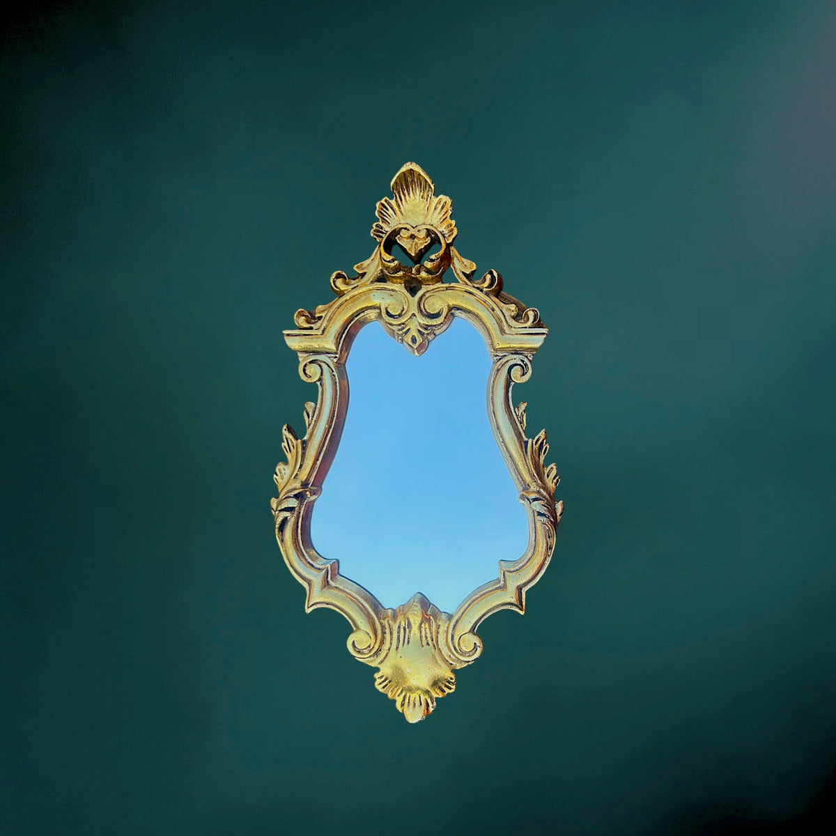 Miroir Mural Rocaille en Résine Dorée – Années 1960-1970
