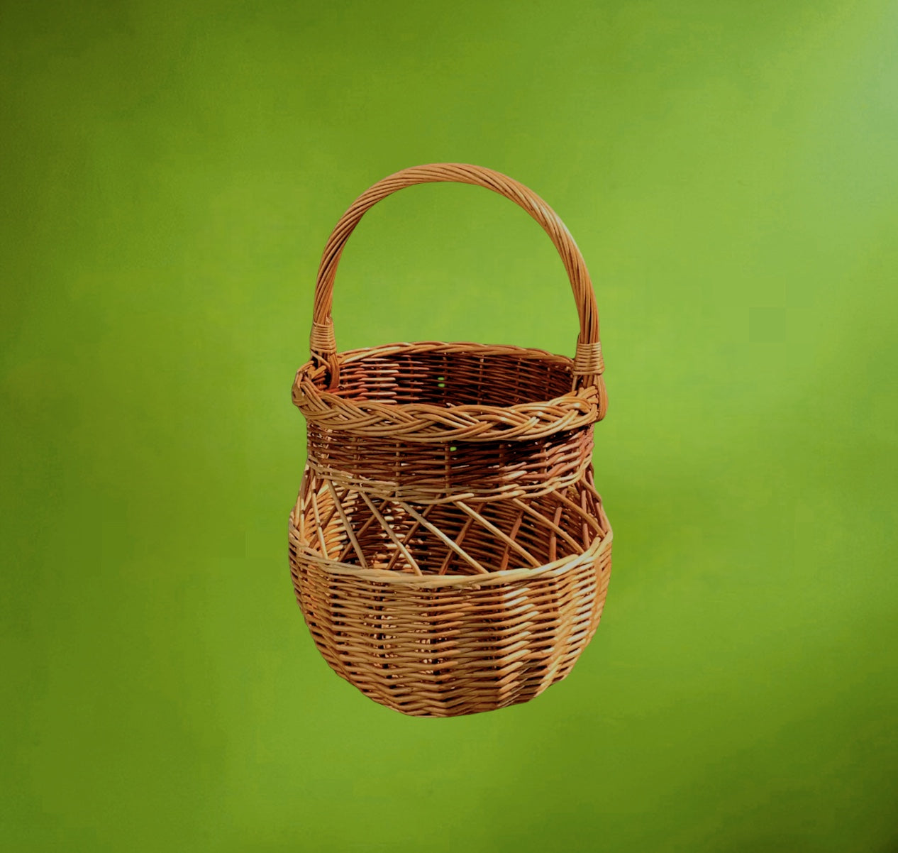 panier-ancien-osier-tresse-trois-tons-artisanal-annees-50-70