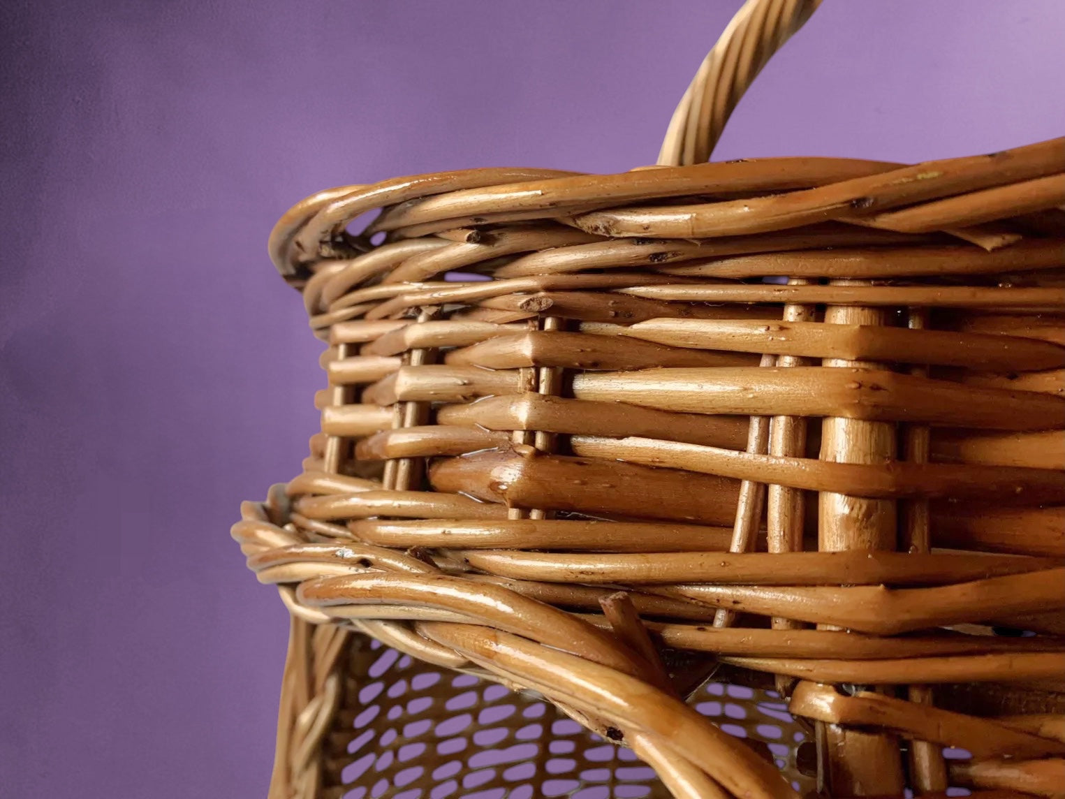 Panier porte bouteilles vintage en osier – porte six bouteilles avec porte verres