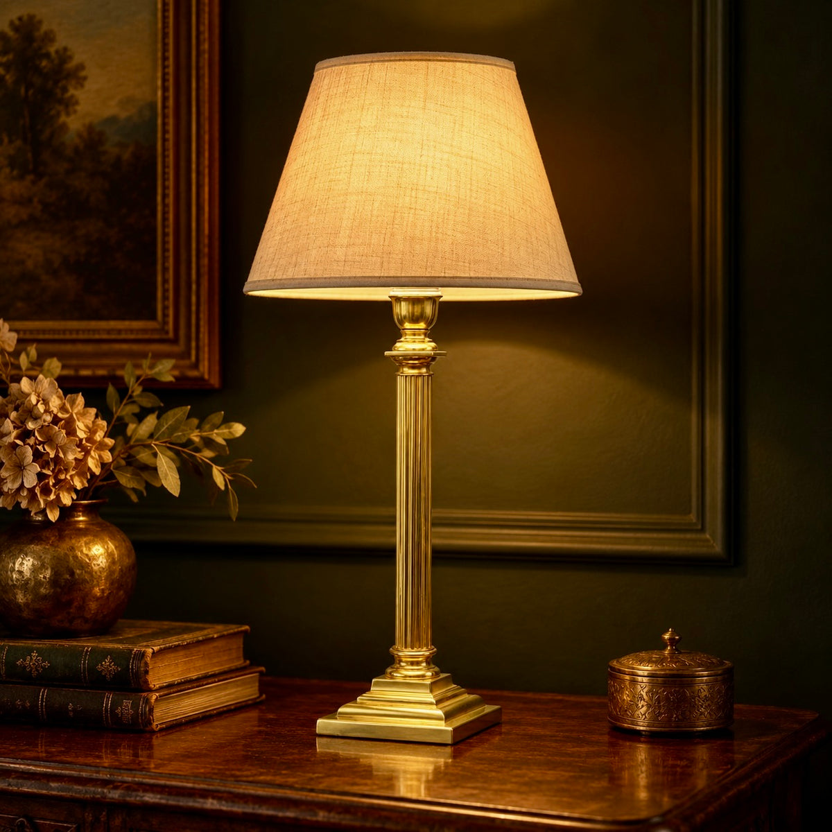 Pied de Lampe Néoclassique à Colonne Cannelée en Laiton Massif Poli – Années 60-70