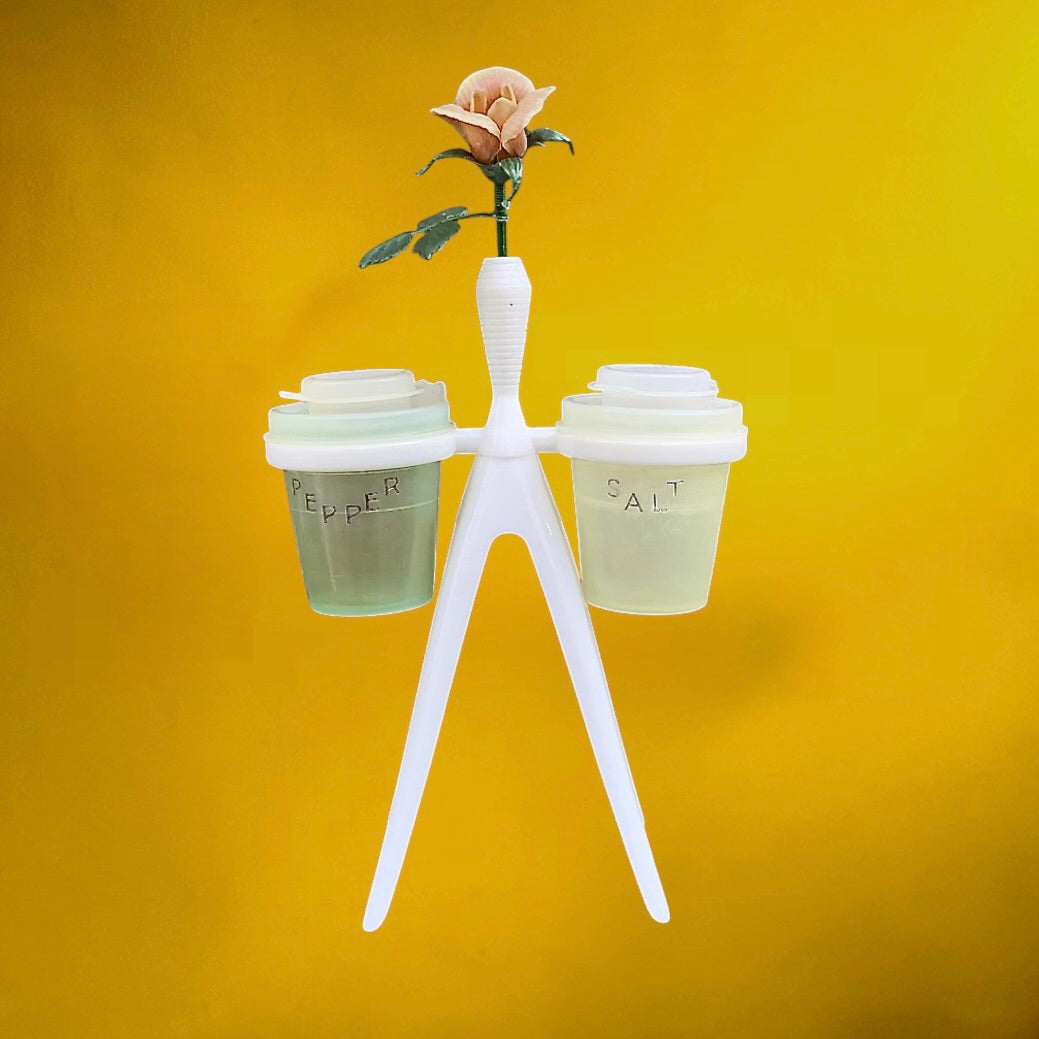 Ensemble Salière Poivrière Tupperware Style Atomique sur Support Plastique Blanc - Années 70