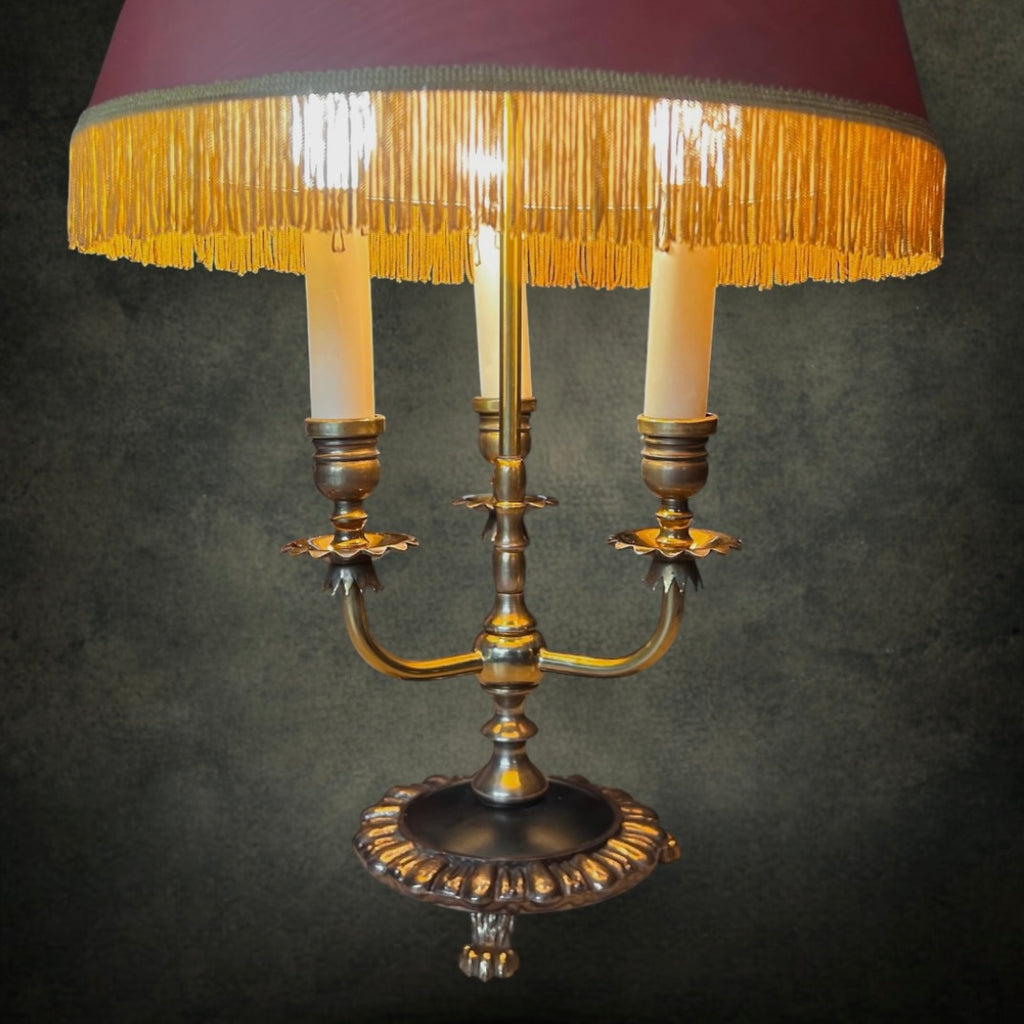 Lampe Bouillotte Ancienne en Métal Doré Trois Feux Abat-jour à Franges Style Empire