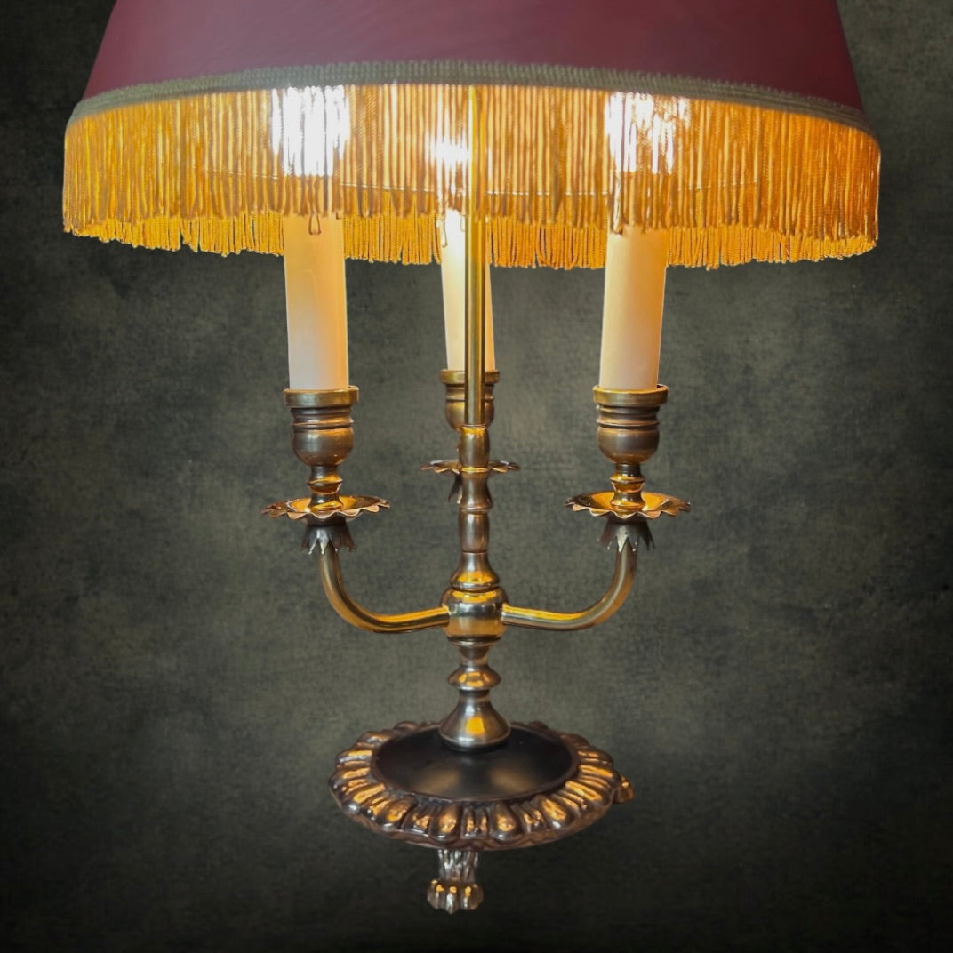 Lampe Bouillotte Ancienne en Métal Doré Trois Feux Abat-jour à Franges Style Empire