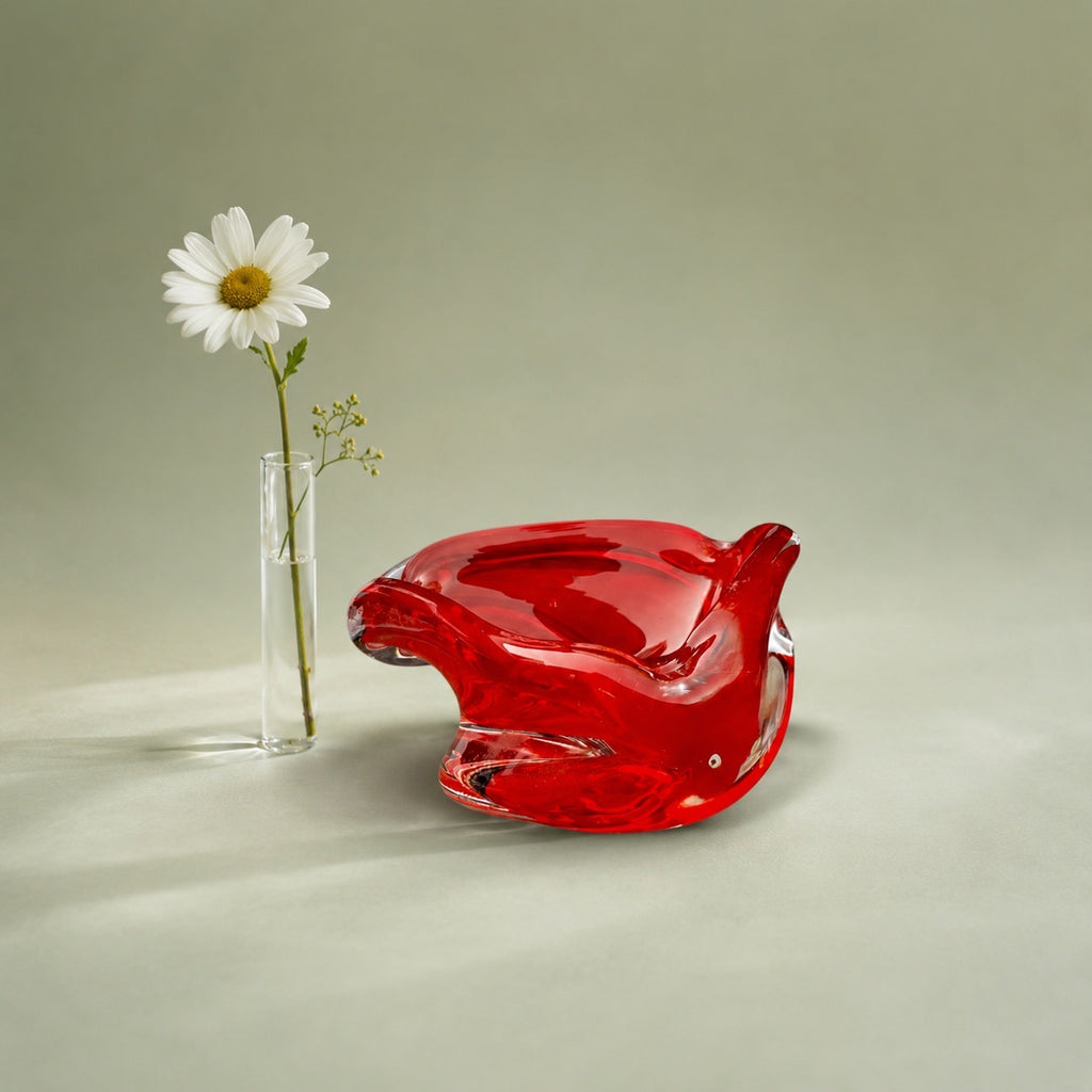Grand cendrier en verre rouge Braine-le-Comte – Années 1960-70