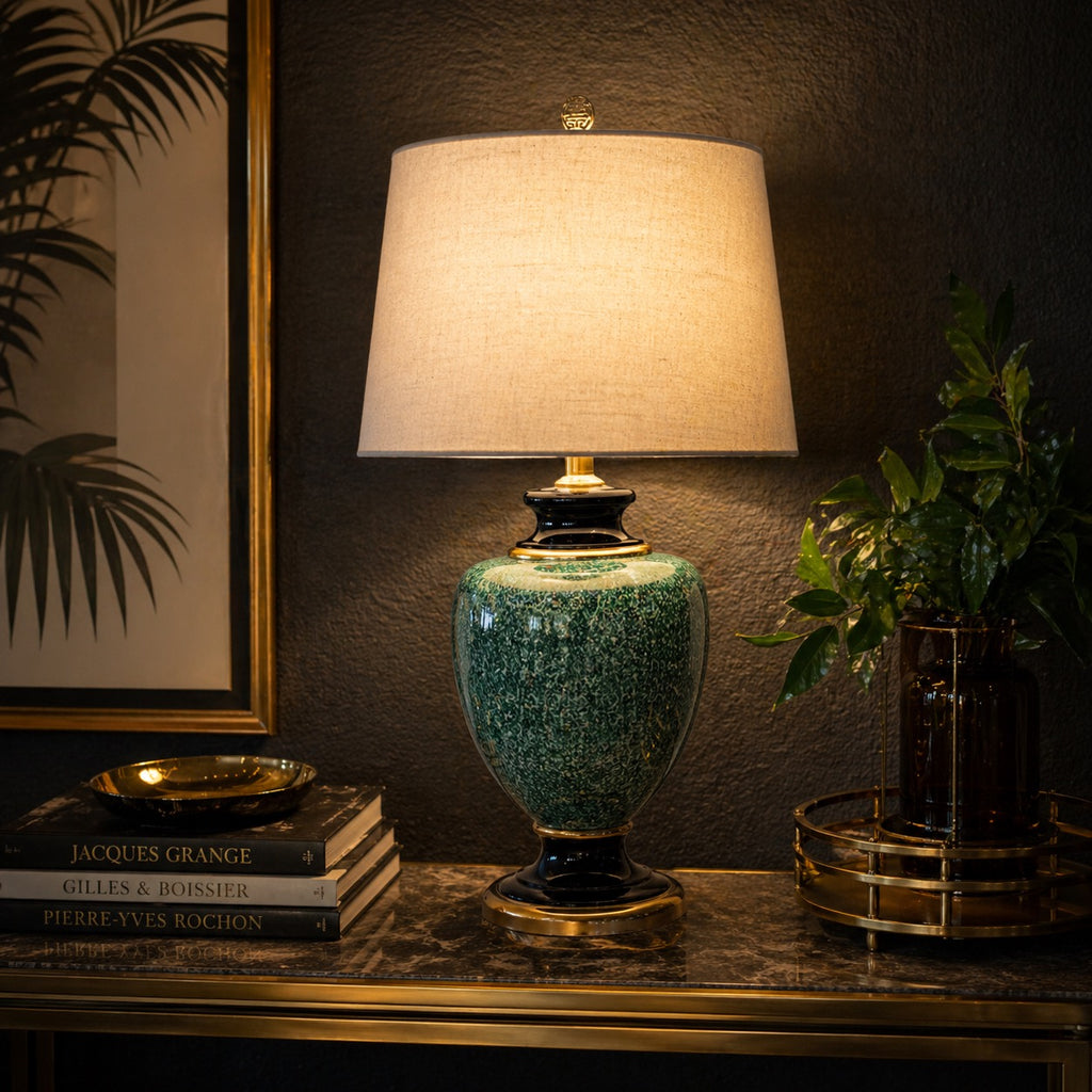 Pied de Lampe  en Céramique Verte Mouchetée Noire et Dorée Années 70 Style Hollywood Regency