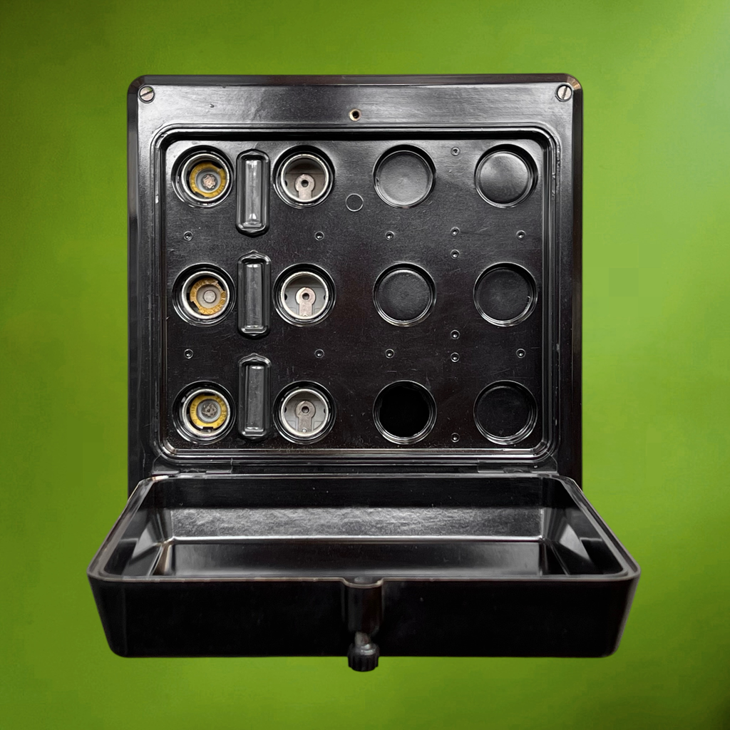 Ancien Coffret Électrique VCF Vynckier en Bakélite Noire – Années 1930-1950