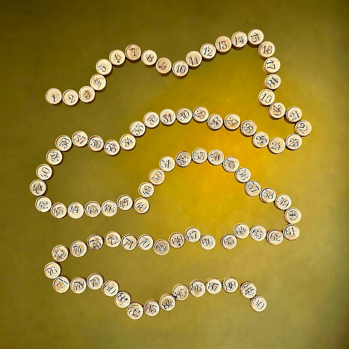 Ancien Jeu de Loto Complet avec 90 Jetons en Bois et 48 Cartes – Années 40-50