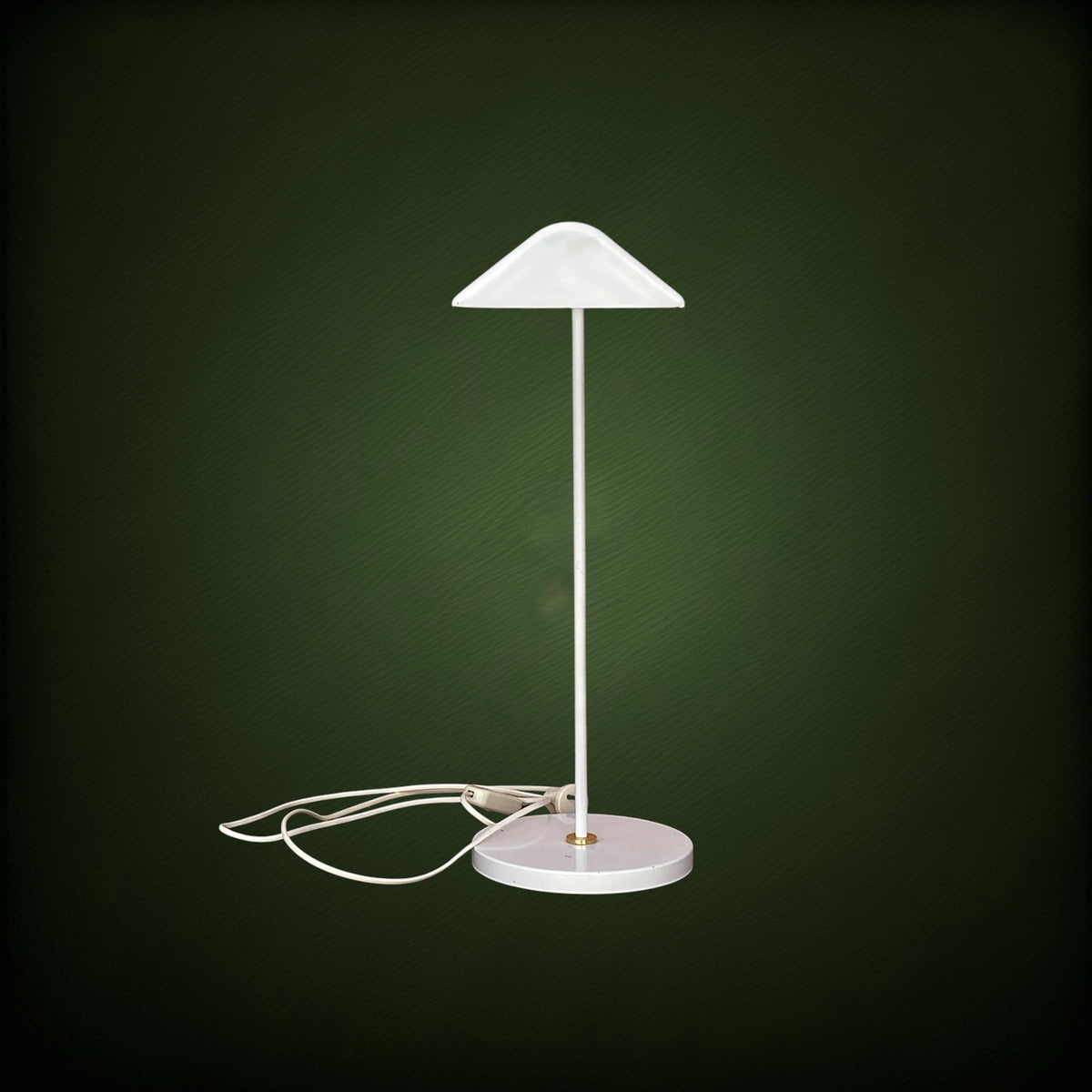 Lampe de Bureau Moderniste en Métal Blanc et Laiton Doré, Esprit Bauhaus – Années 60