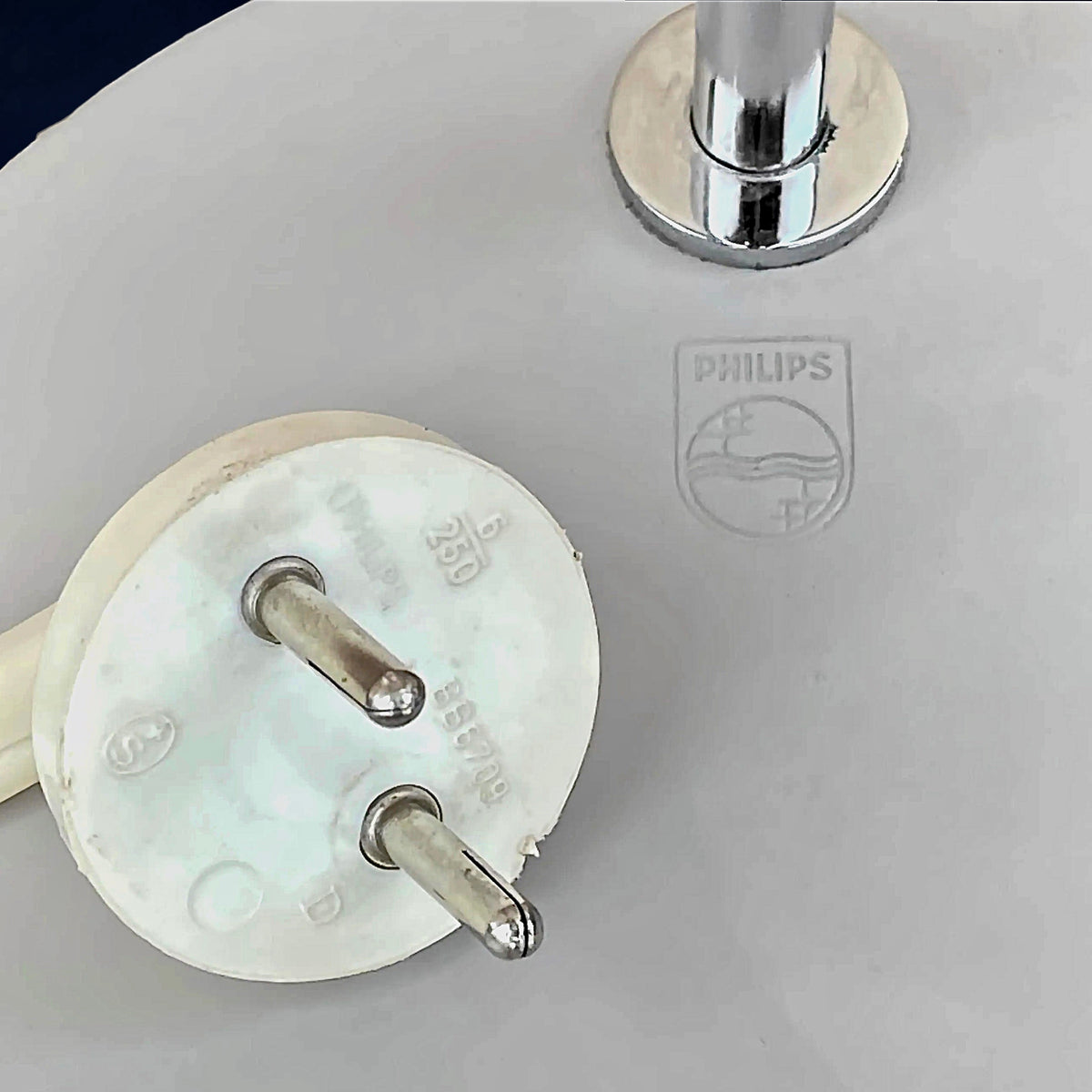 Lampe de Table Philips Romeo en Métal Gris et Chrome, Style Space Age – Années 60