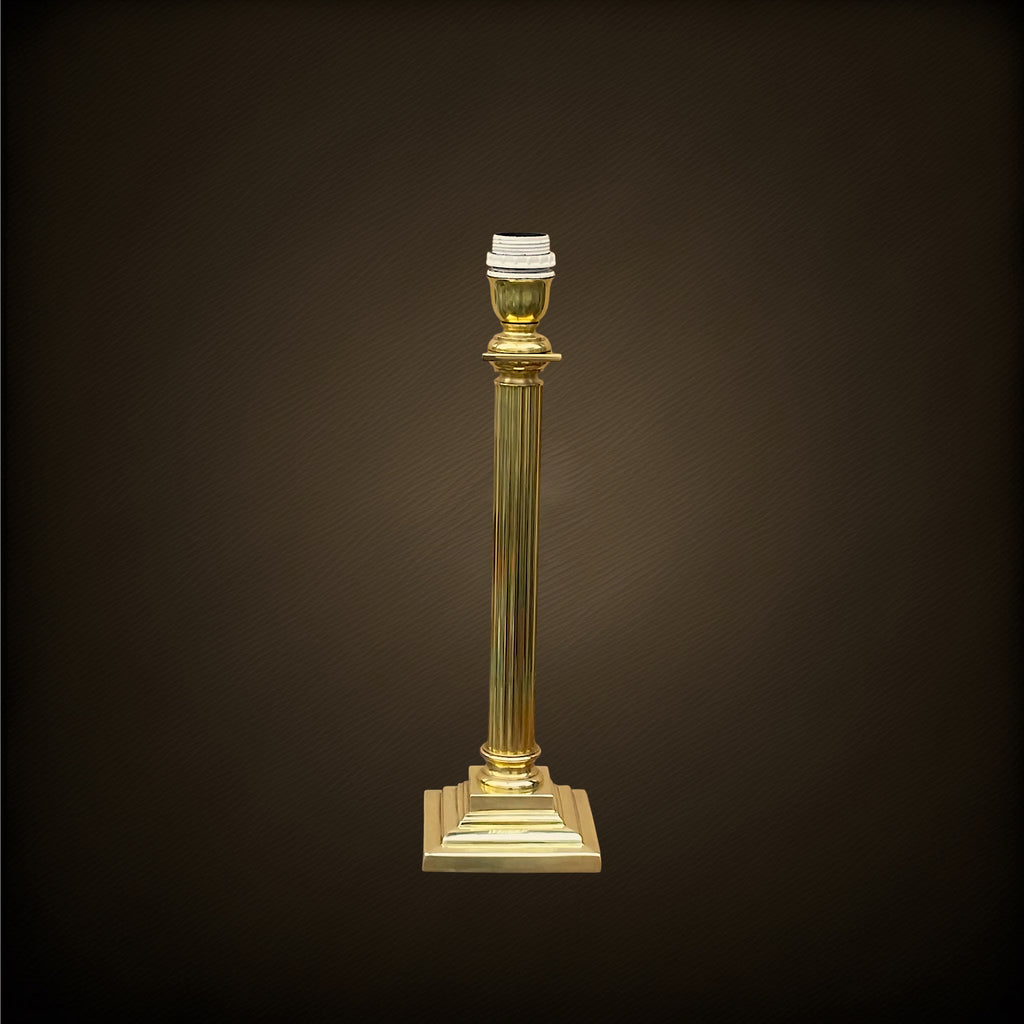 Pied de Lampe Néoclassique à Colonne Cannelée en Laiton Massif Poli – Années 60-70