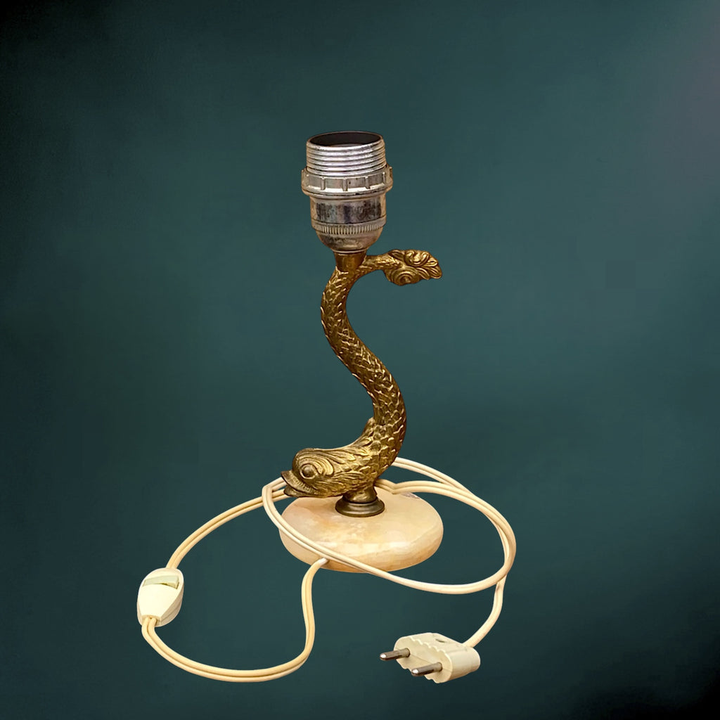 pied-lampe-poisson-metal-dore-onyx-annees60