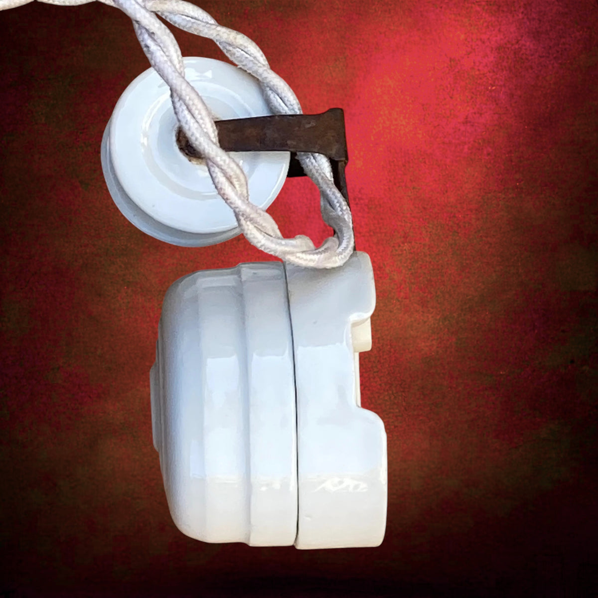 Suspension Monte-et-Baisse à Contrepoids en Porcelaine Blanche et Douille E27 – Années 30-50