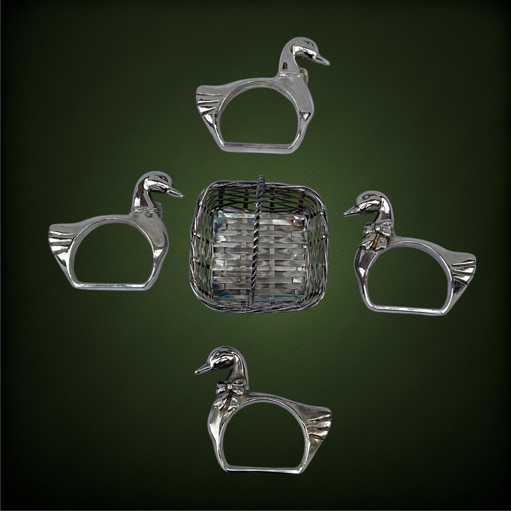 8 Ronds de Serviette Canards en Métal Argenté avec 2 Corbeilles et Boîtes d’Origine – Années 70-80