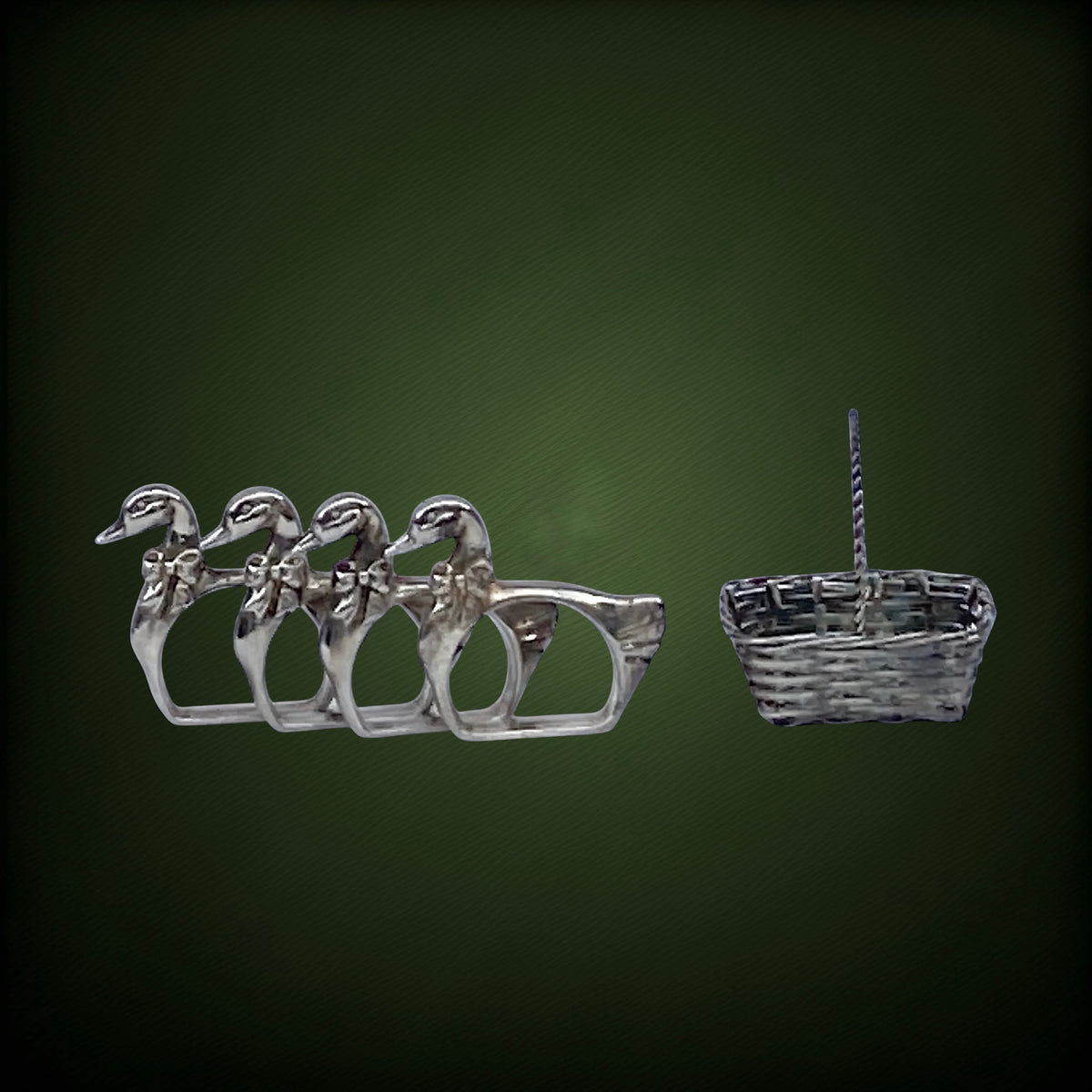 8 Ronds de Serviette Canards en Métal Argenté avec 2 Corbeilles et Boîtes d’Origine – Années 70-80