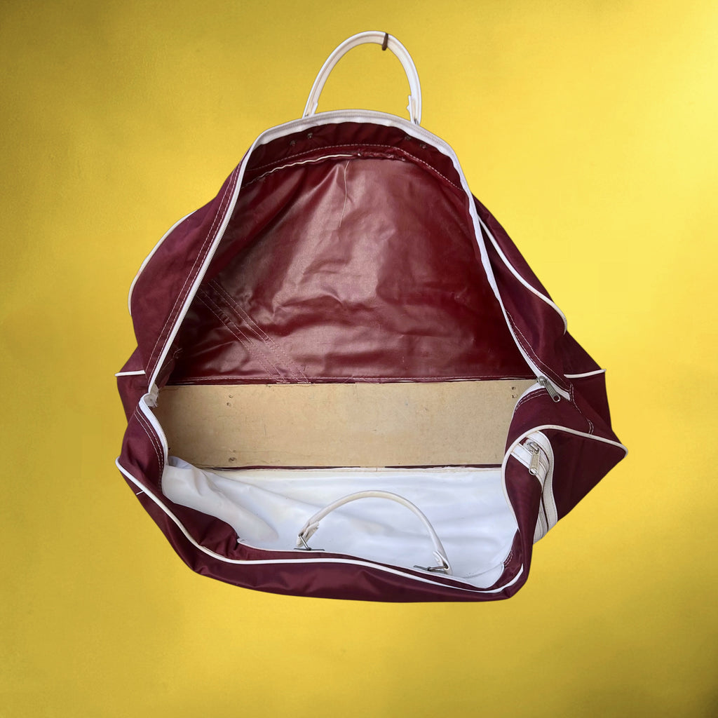 Grand Sac de Sport Publicitaire Banque Bruxelles Lambert BBL en Toile Bordeaux et Skaï Blanc – Années 80