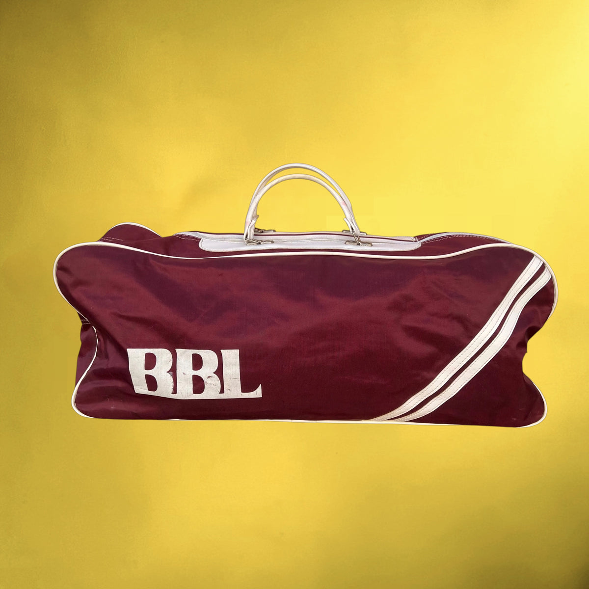 Grand Sac de Sport Publicitaire Banque Bruxelles Lambert BBL en Toile Bordeaux et Skaï Blanc – Années 80