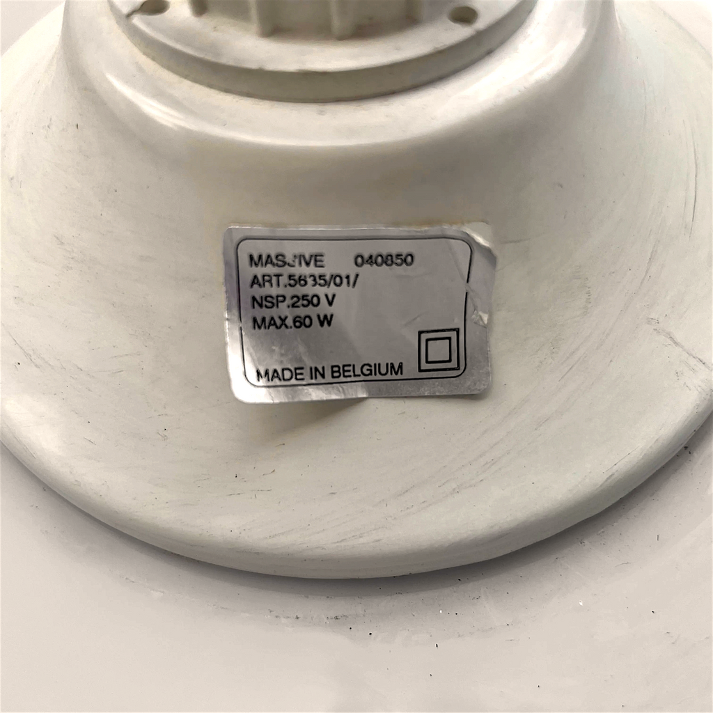 Grande Suspension Massive en Opaline Blanche et Métal – Monte-et-Baisse – Made in Belgium – Années 70