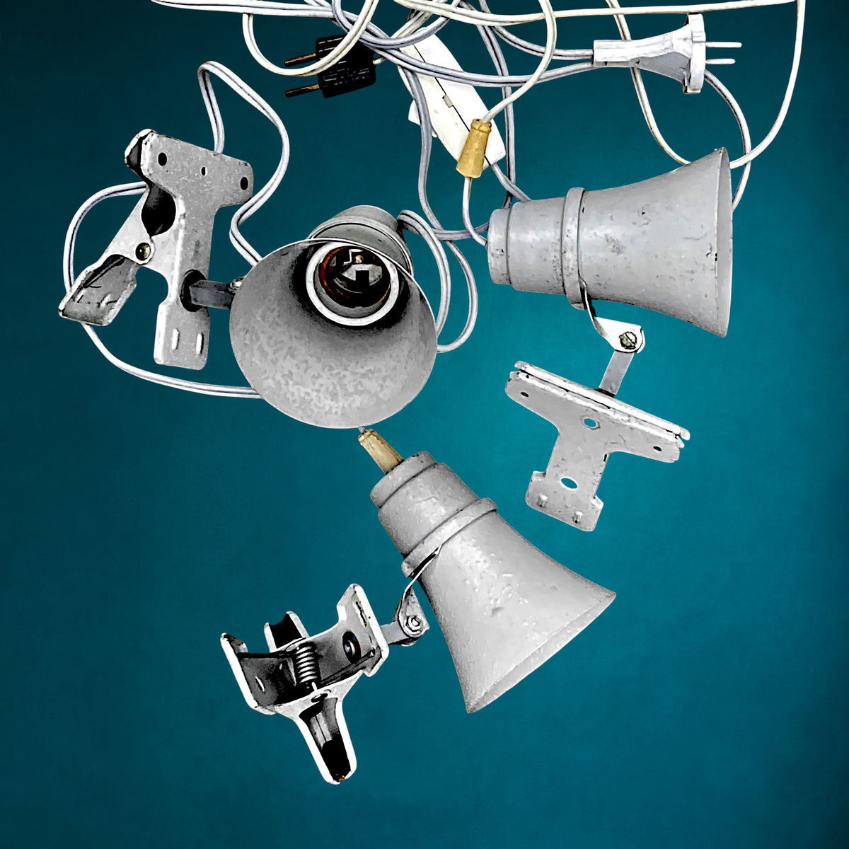 Lot de 3 Lampes à Pince Philips en Métal Peint Gris – Éclairage Industriel – Années 50-60