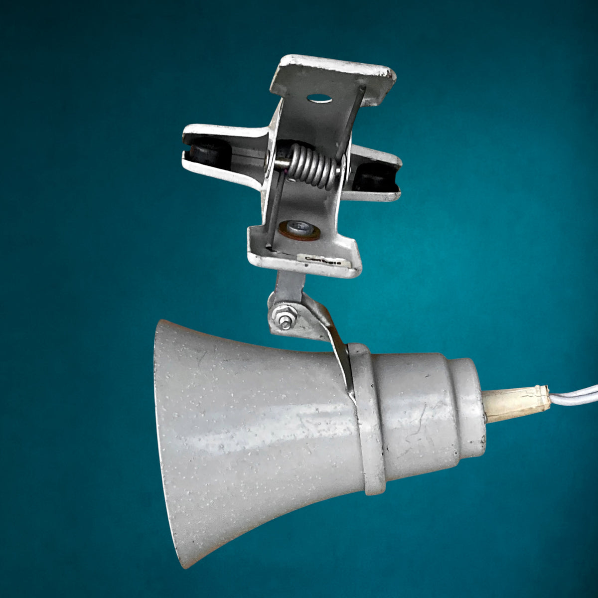 Lot de 3 Lampes à Pince Philips en Métal Peint Gris – Éclairage Industriel – Années 50-60
