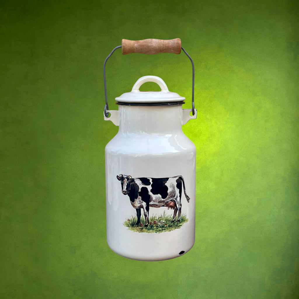 Panoplie de Cuisine Émaillée à Décor de Vache – Années 60-70
