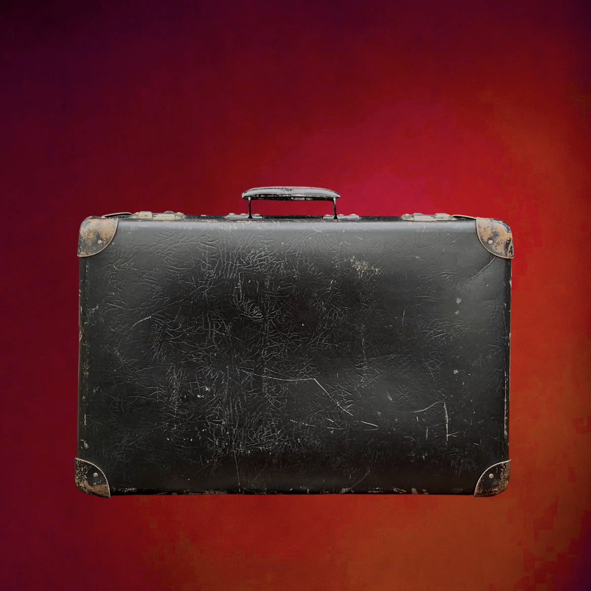 Valise Ancienne Noire en Carton Enduit à Coins Renforcés avec Trois Clés – Années 40-50