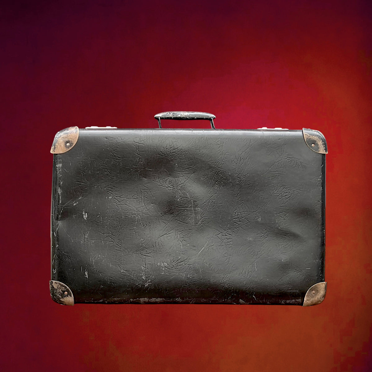 Valise Ancienne Noire en Carton Enduit à Coins Renforcés avec Trois Clés – Années 40-50
