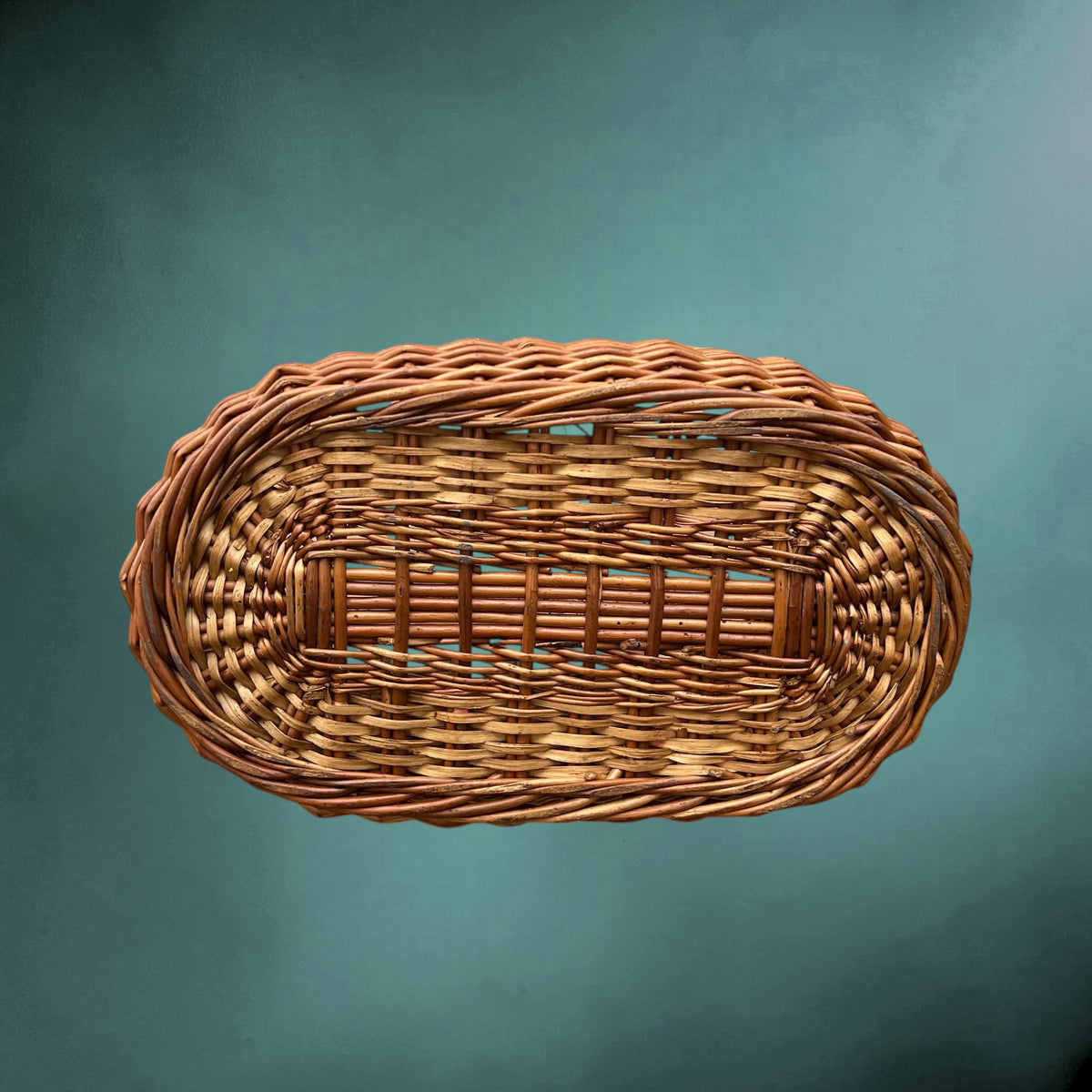 Grand Panier en Osier Tressé à Anse – Vannerie Ancienne Années 60-70