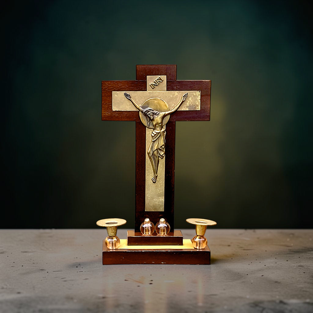 crucifix-autel-bois-metal-dore-bougeoirs-annees50-60
