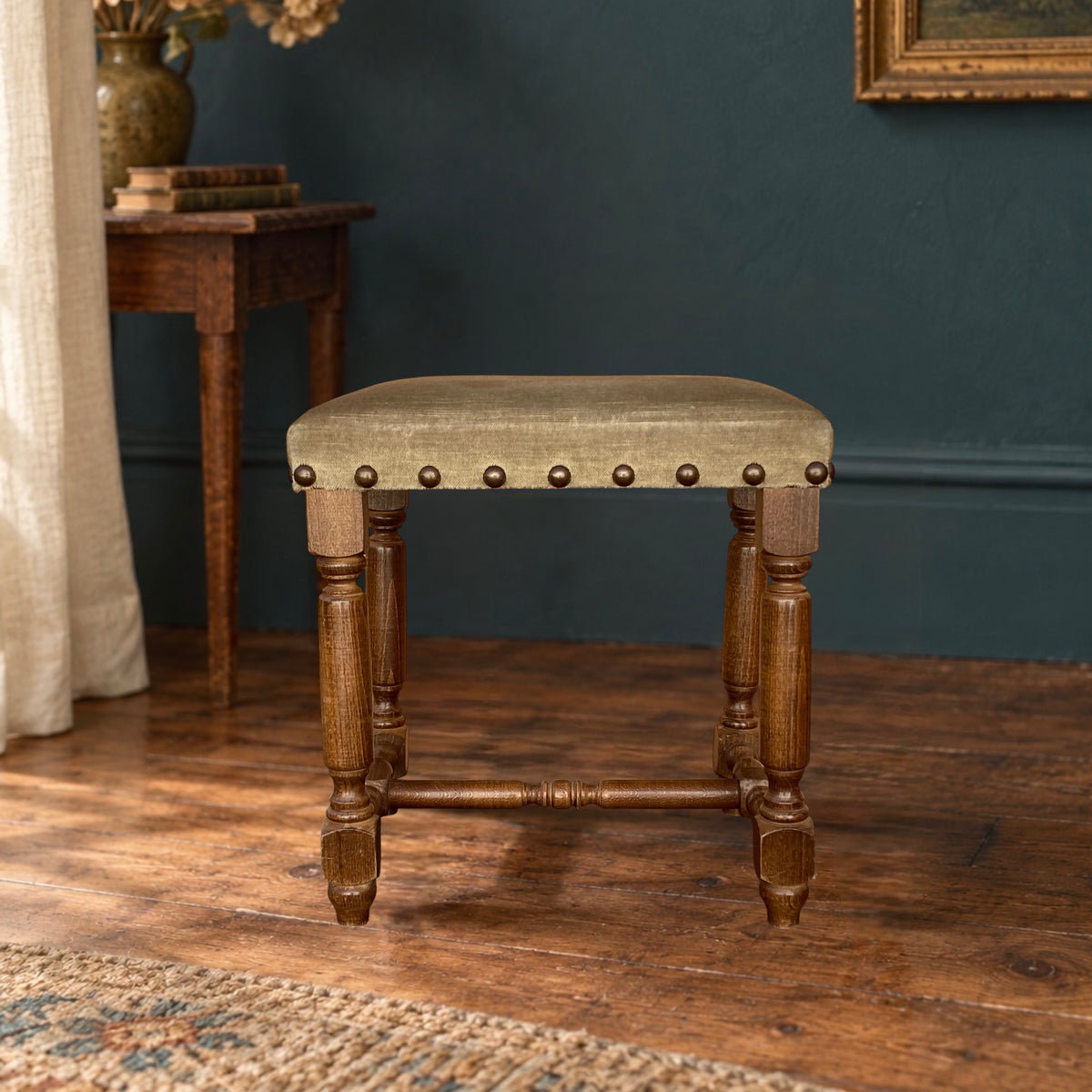 Tabouret en Bois Tourné et Velours – Années 40-50