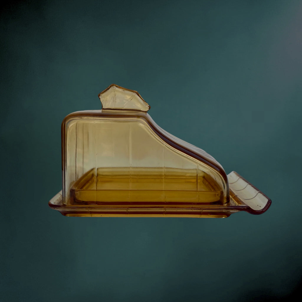 Beurrier Couvert en Verre Ambré Moulé – Style Art Déco - Années 60 70