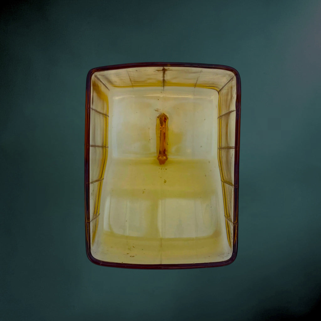 Beurrier Couvert en Verre Ambré Moulé – Style Art Déco - Années 60 70