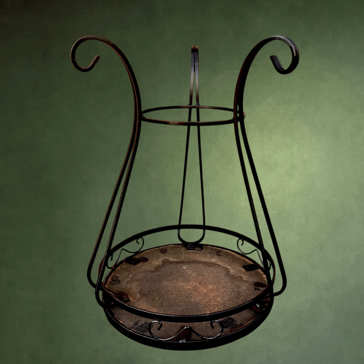 Petite Table d’Appoint en Fer Forgé et Mosaïque aux Cœurs Violets – Années 60-70