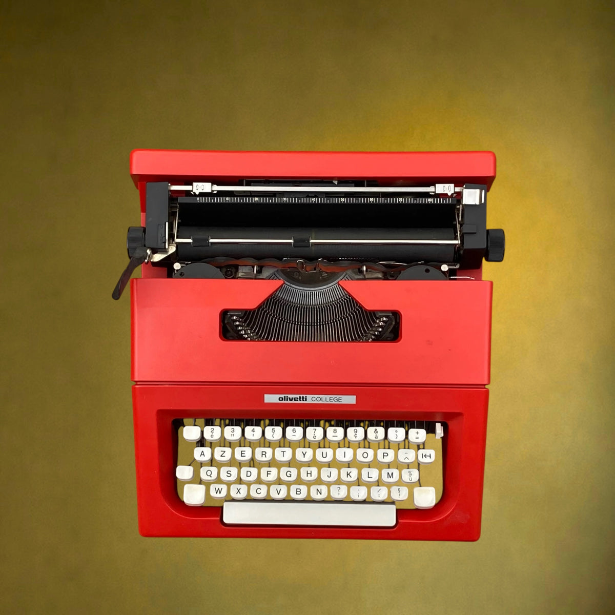 Machine à Écrire Olivetti College Rouge avec Housse – Olivetti Lettera 25 - Vers 1975