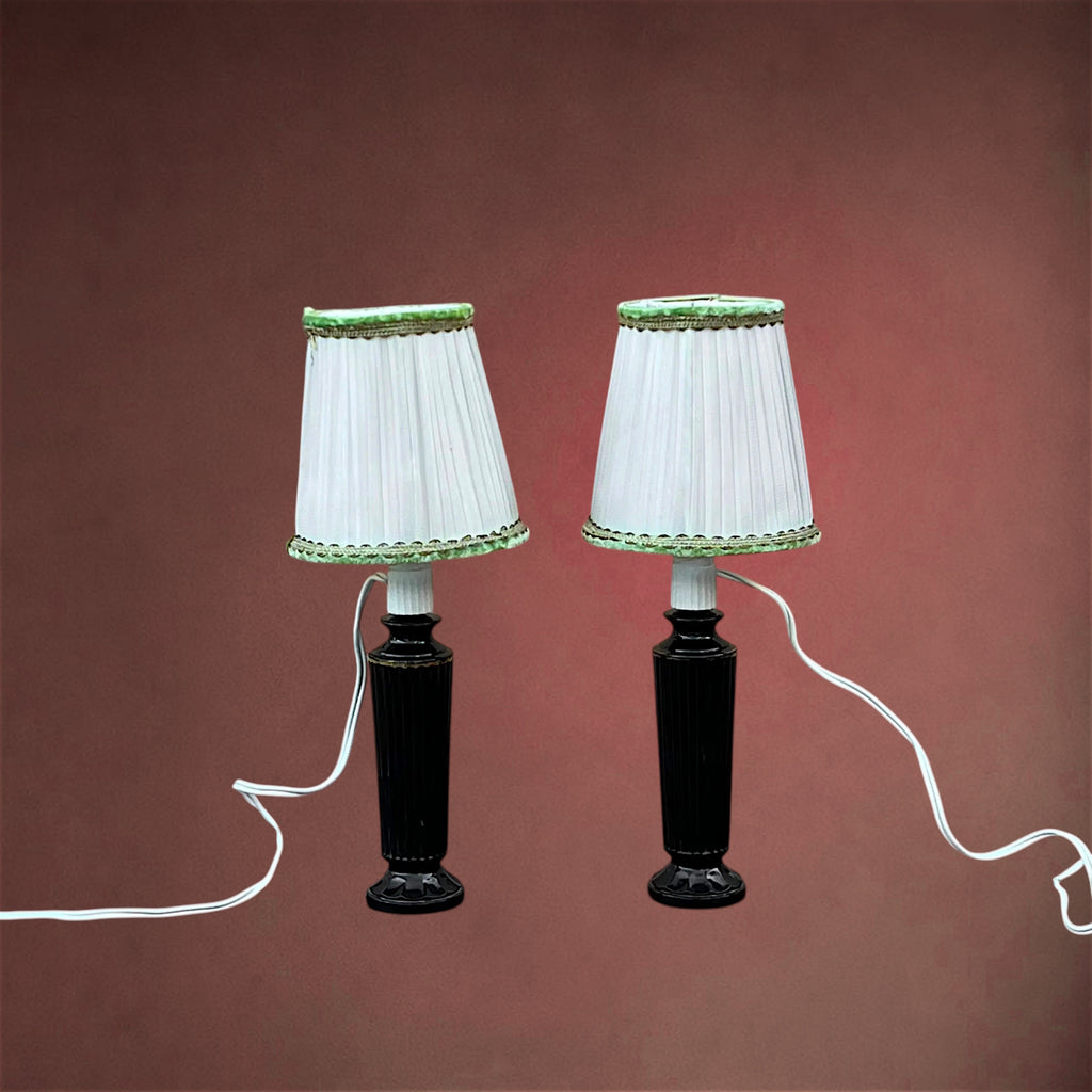 Paire de Lampes de Chevet en Anciens Flacons de Parfum Noirs – Années 40-50