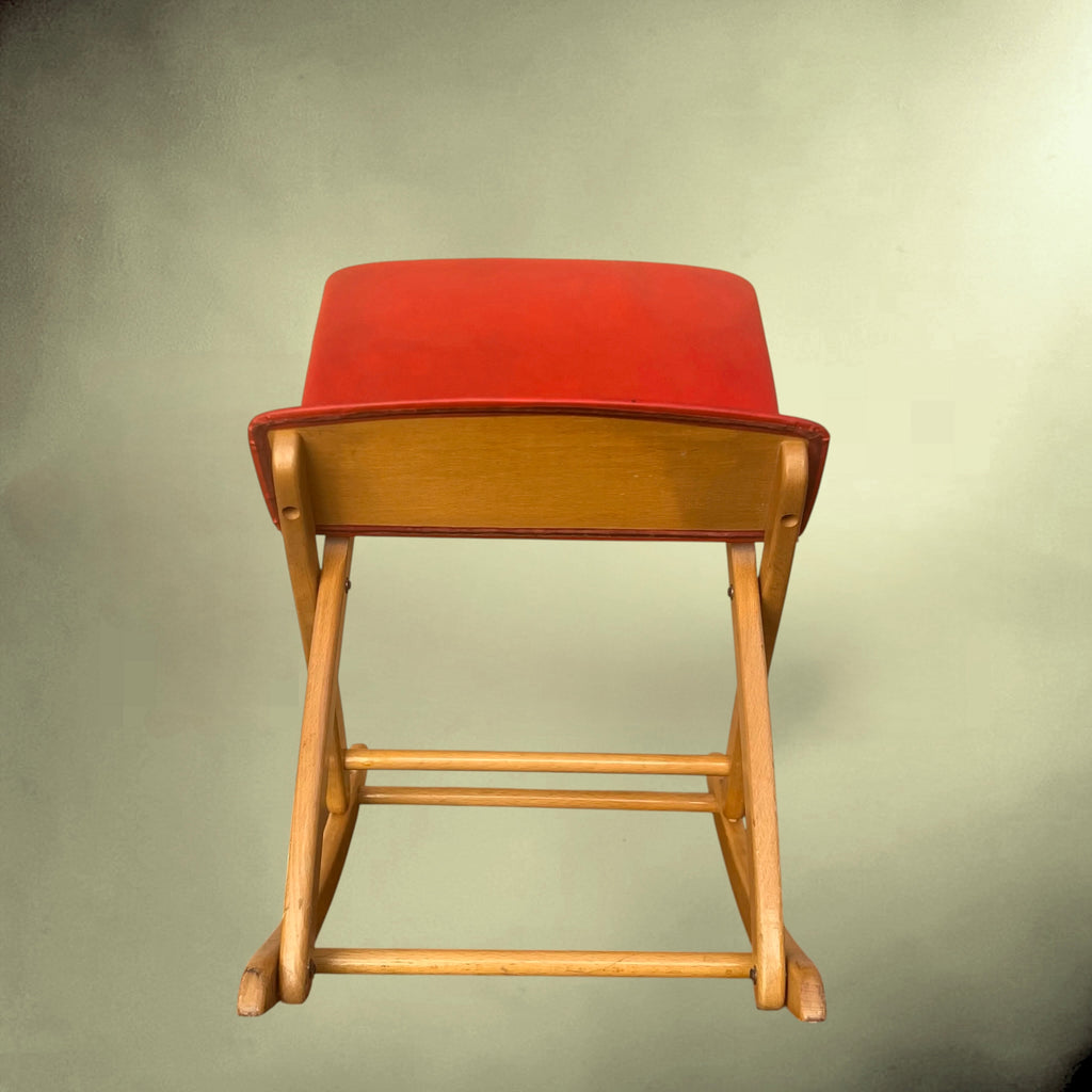 Chaise à Bascule Pliante Réglable en Hêtre et Skaï Rouge – Années 50-60